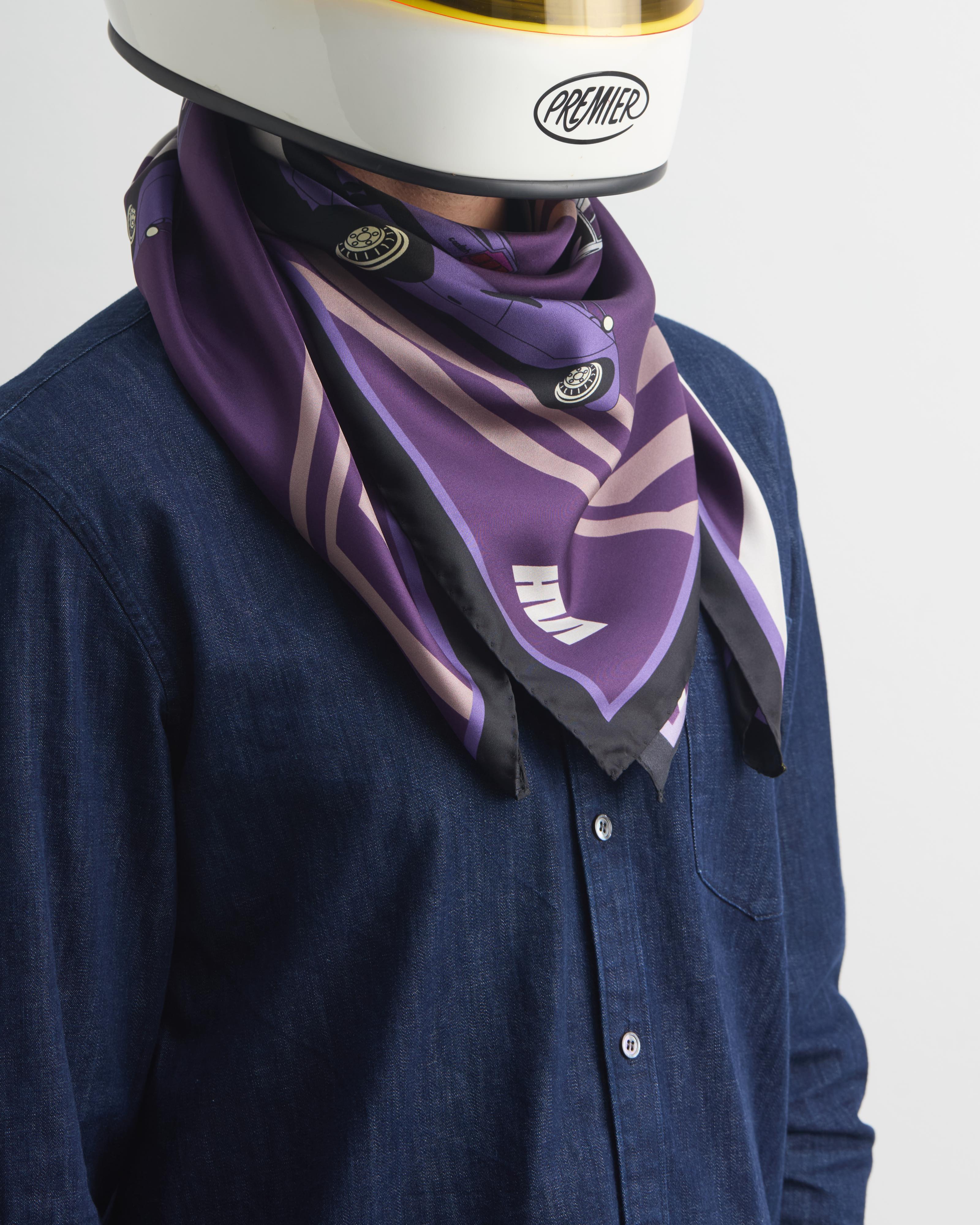 Silk Foulard Lambo Countach Roads Viola