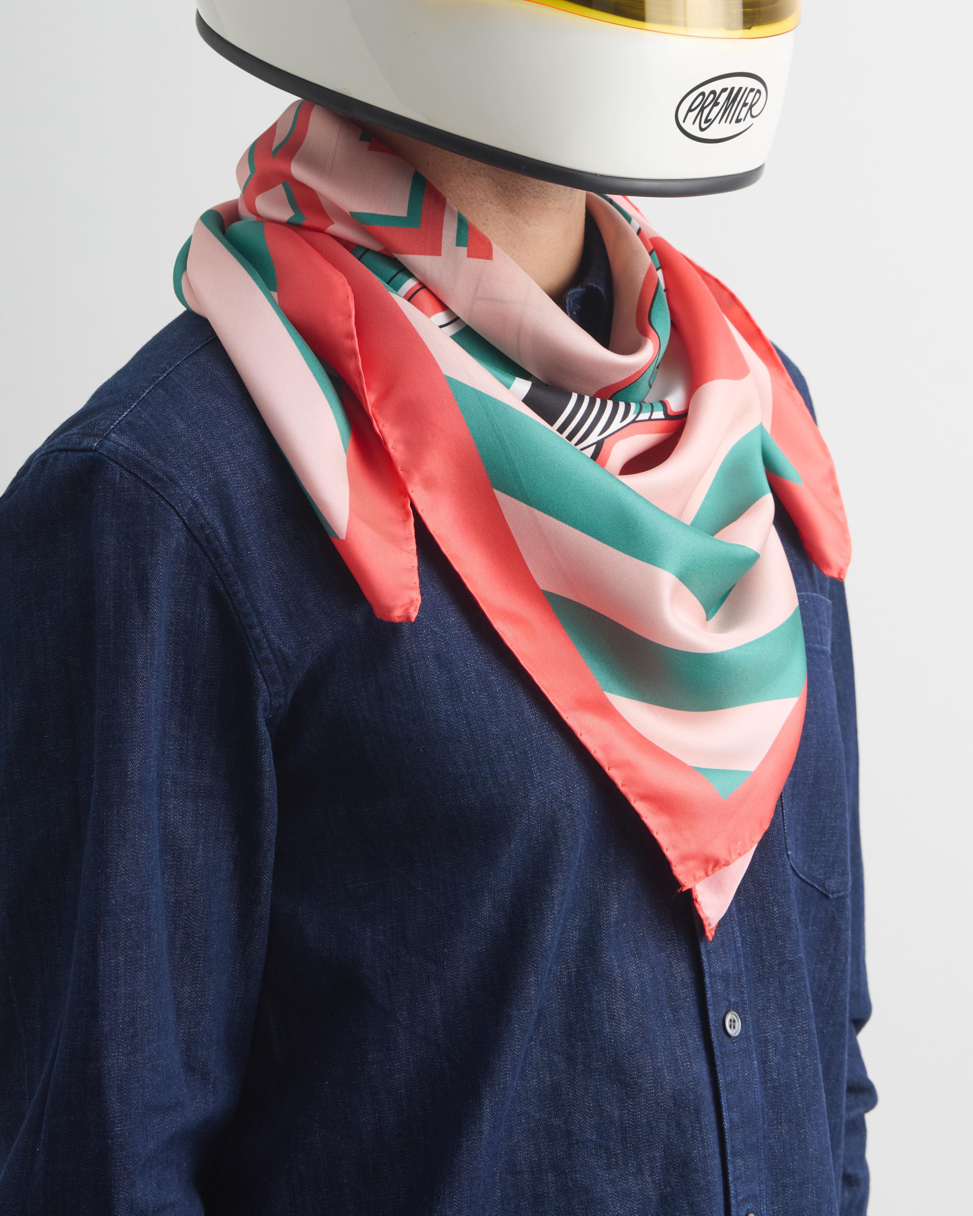 Silk Foulard Porsche The Big Ride Pink